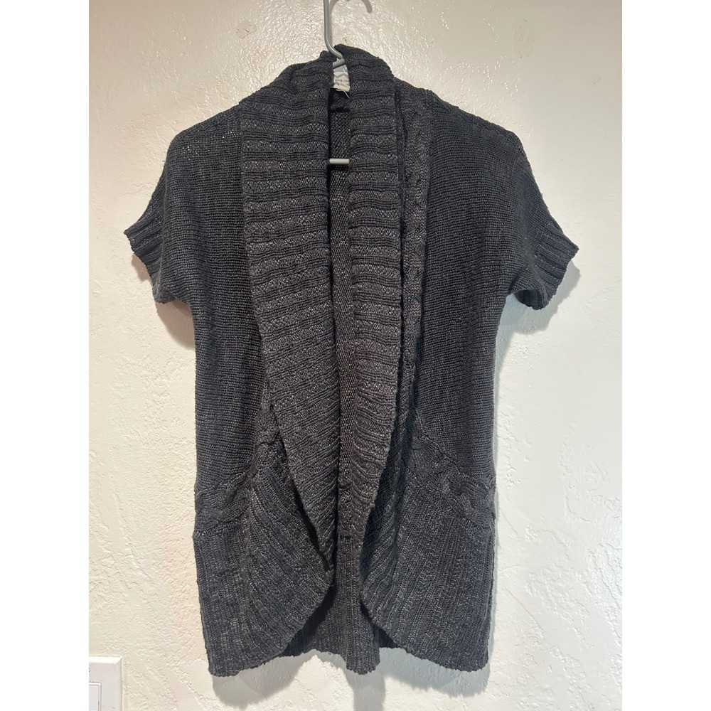 pink rose charcoal gray knit‎ short sleeve open front cardigan sweater size med